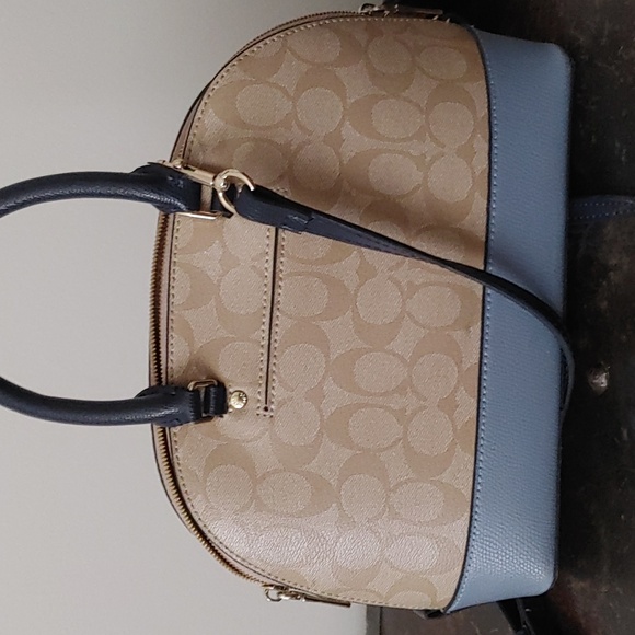 Authentic Coach Crossbody bag - Picture 5 of 5